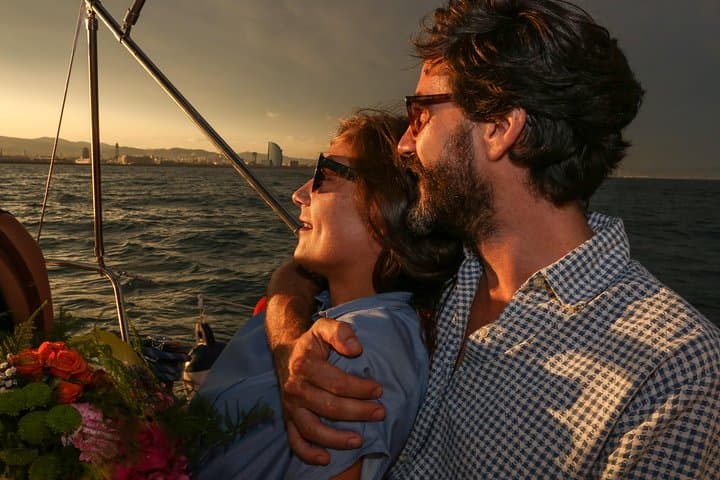 Navigazione al Tramonto con Tapas e Bevande a Barcellona — foto 4