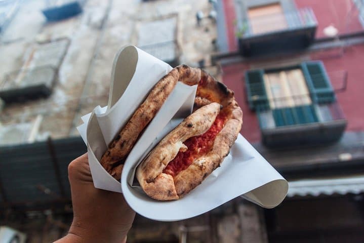 Tour di Street Food a Napoli - Gruppo Ridotto