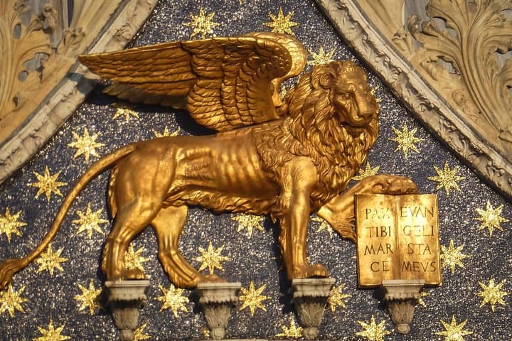 Besichtigung der Basilika San Marco