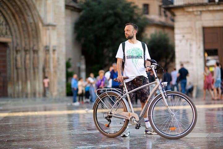 TOUR PRIVATO IN BICICLETTA, E-BIKE, E-SCOOTER O SEGWAY NELLA GRAND CITY