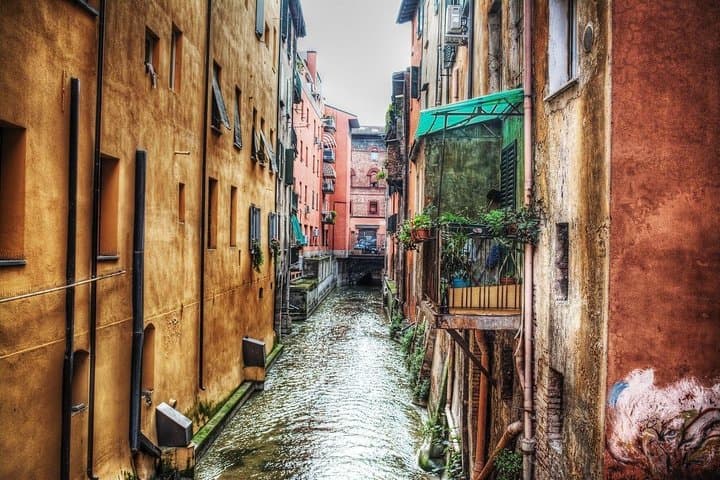 Bologna Private & Personalized Halbtagestour mit einem lokalen Guide — Foto 5