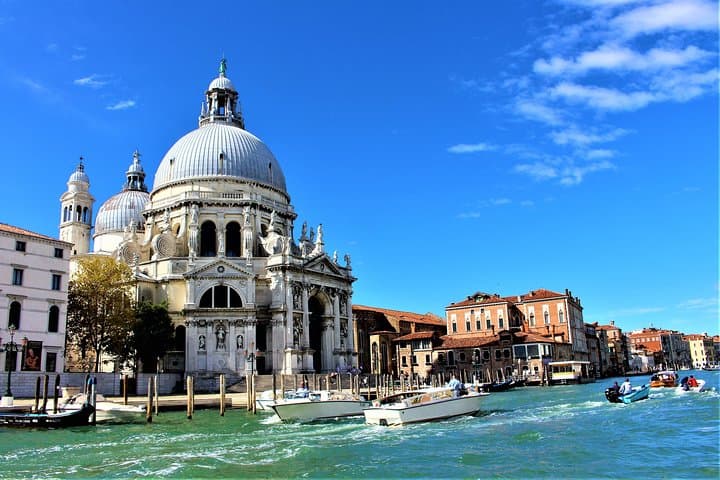 Kleingruppen-Panoramatour über den Canal Grande in Venedig — Foto 4