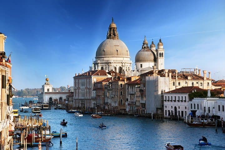 Kleingruppen-Panoramatour über den Canal Grande in Venedig — Foto 2