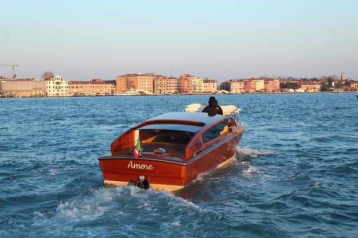 Venice Marco Polo Airport Link Arrival Transfer — photo 1