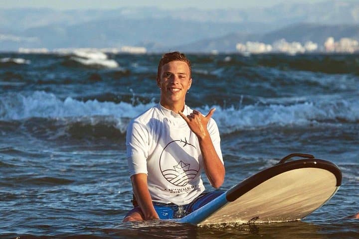 Clase de surf en la playa de Valencia — foto 5