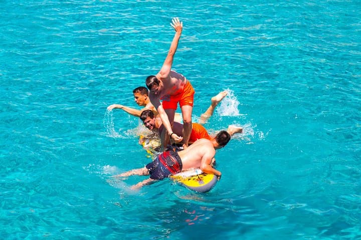 Ibiza Strand-Hopping-Kreuzfahrt mit Paddleboards, Getränken und Essen 6h — Foto 5