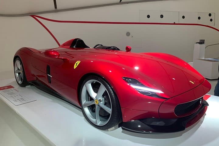 Ferrari-Museum, Ducati- und Lamborghini-Fabriken und -Museen — Foto 2