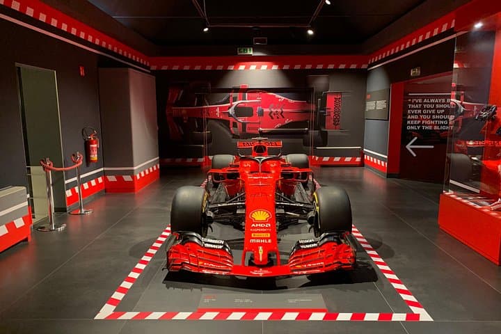 Ferrari-Museum, Ducati- und Lamborghini-Fabriken und -Museen — Foto 4