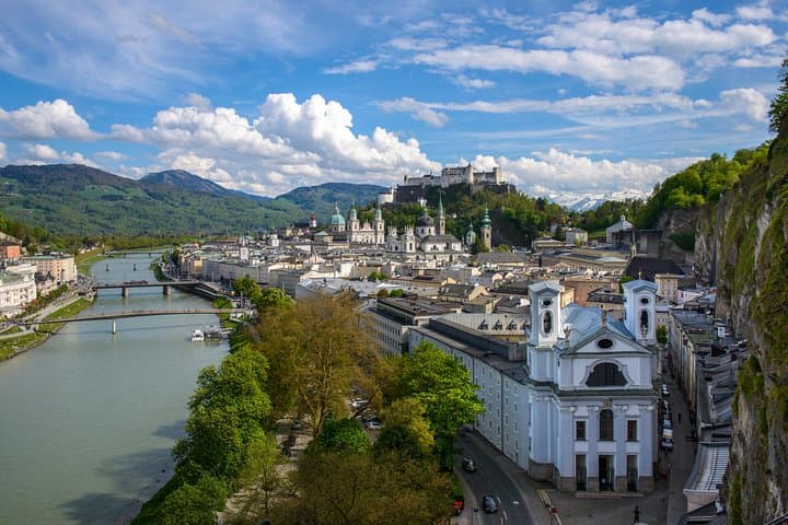 Excursión de un día a Salzburgo y el Distrito de los Lagos desde Múnich