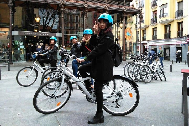 Tour en ebike Divertido y Turístico por Madrid