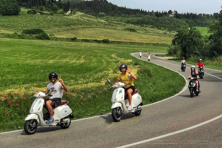 Toskana Vespa Tour durch die Hügel des Chianti