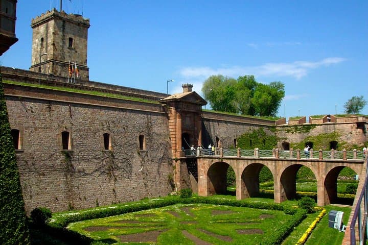 Tour Privato in Funivia e Castello di Montjuïc — foto 2