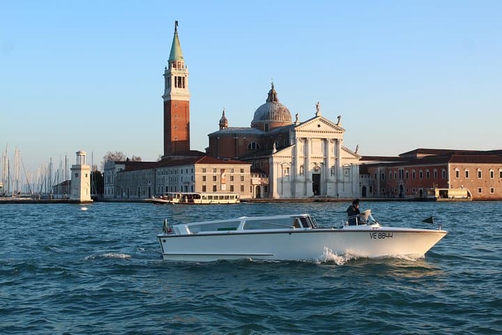 Venice Marco Polo Airport Link Arrival Transfer — photo 4