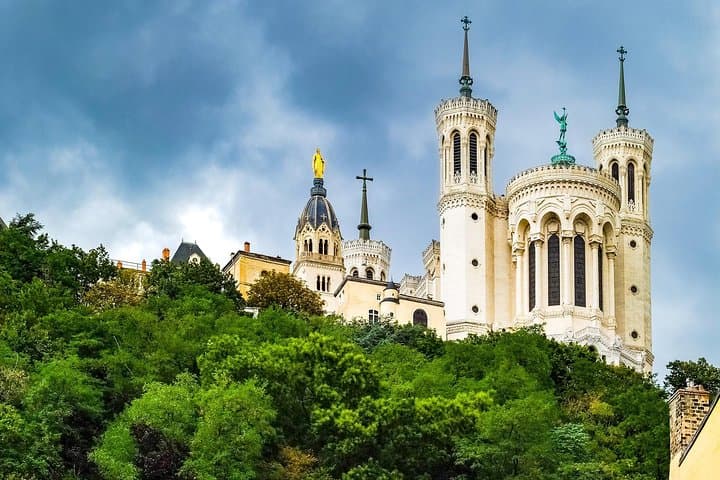 Destacados y Joyas Ocultas de Lyon: Tour Guiado a Pie — foto 2