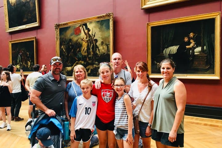 Tour Privato per Famiglie al Louvre di Parigi con Biglietti — foto 2