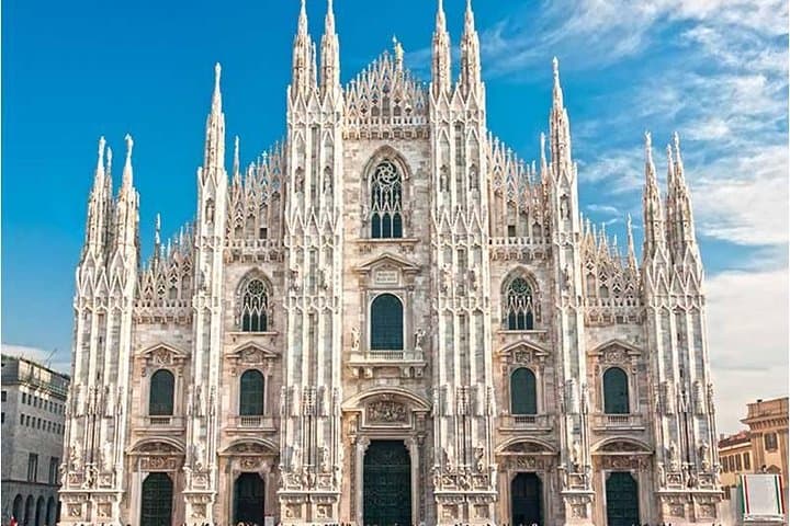 Milan Super Saver: Tour Guiado del Duomo y Terraza Sin Colas — foto 1