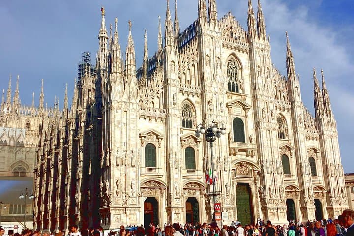 Milano: Tour Guidato del Duomo con Accesso Prioritario — foto 2