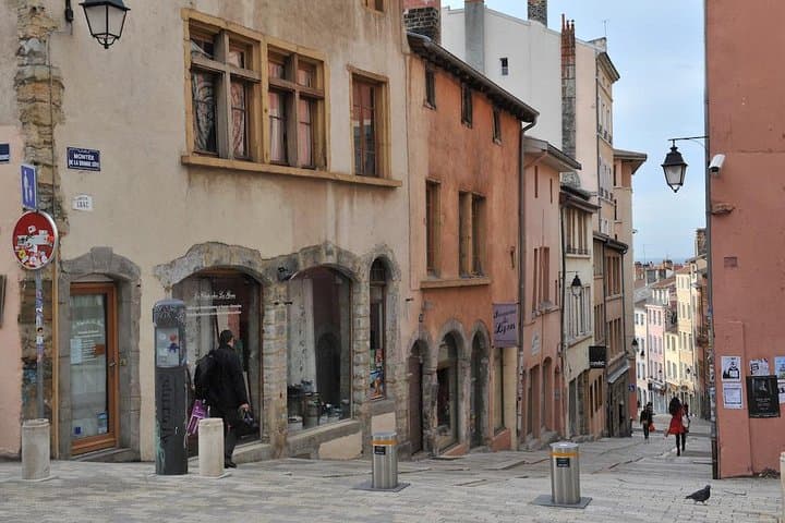 Erzählende Tour durch die Croix-Rousse auf Französisch — Foto 3