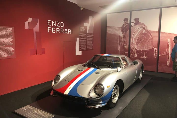 Antagonist Motors: Lamborghini, Ferrari, Pagani Fábrica, Almuerzo — foto 4