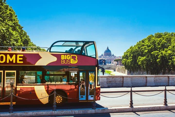 Rom Big Bus Hop-on Hop-off Sightseeing Tour im offenen Oberdeck — Foto 4