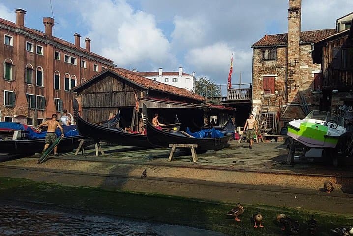 Tour privado a pie por Venecia con almuerzo en la isla de Murano y visita a la fábrica de vidrio — foto 4