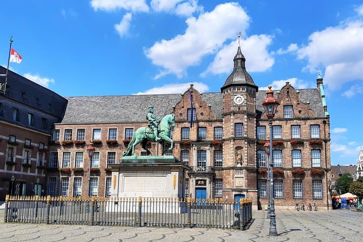 Tour della Città Vecchia di Düsseldorf e Altbier — foto 2