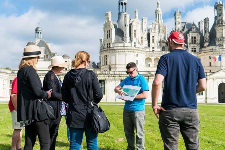 Excursión de un día en grupo reducido por los vinos y castillos del Valle del Loira desde París — foto 2