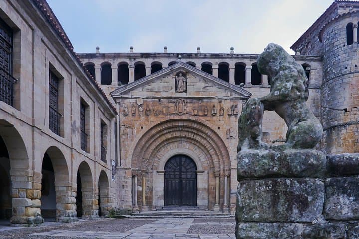 Private 8-stündige Exkursion nach Santillana de Mar und Santander von Bilbao — Foto 2