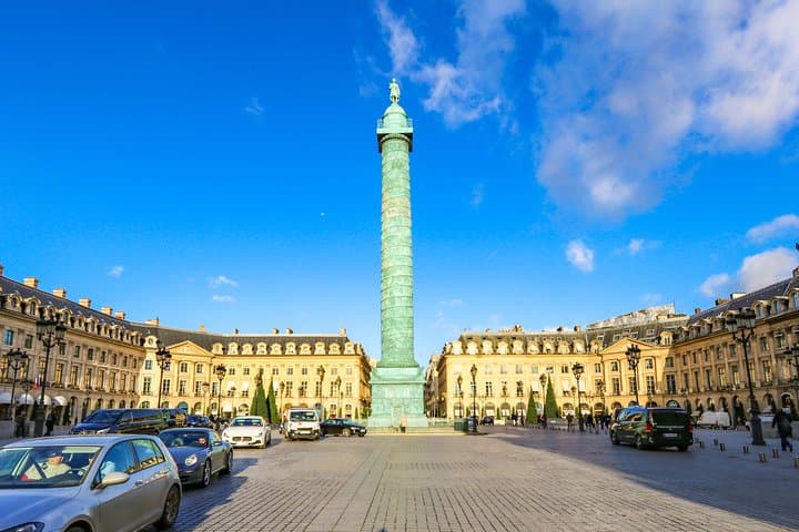 Il Codice Da Vinci a Parigi: Segui la Traccia con un Locale — foto 3