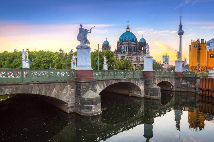 Private Einführungstour in Berlin mit einem lokalen Guide — Foto 5
