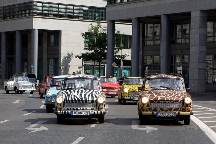 Dresden Tour XXL en Trabi Autoguiado con Guía en Vivo de 2h15min — foto 3