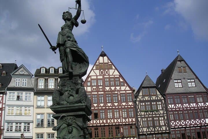 Frankfurt Highlights Englisch Stadtführung — Foto 1