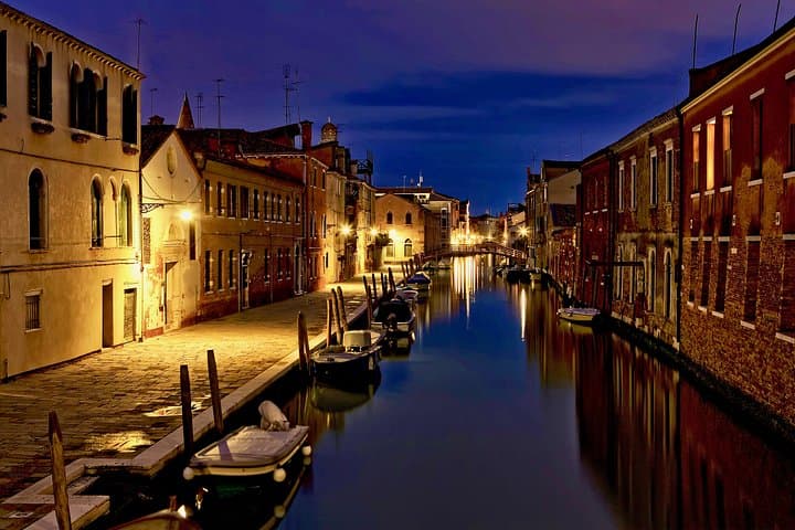 Tour Notturno di Venezia: Fantasmi, Leggende e Misteri Nascosti — foto 4