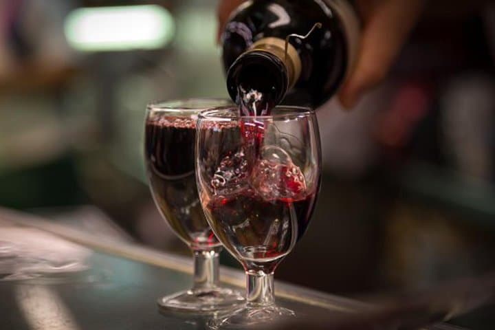 Wein- und Tapas-Lunch-Tour mit einem Einheimischen in Madrid — Foto 5