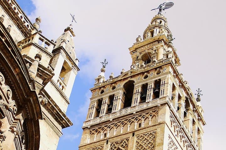 Tour di gruppo ridotto dell'Alcazar, della Cattedrale e della Giralda a Siviglia — foto 2