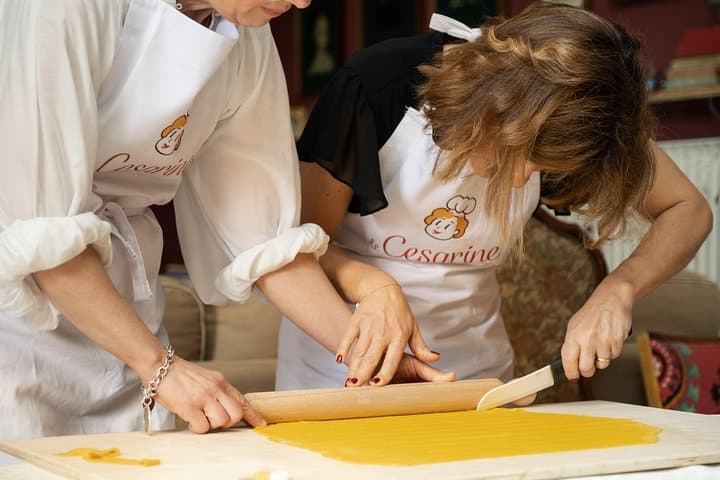 Bologna: Pasta-, Tiramisu- oder Lasagne-Kurs mit Wein — Foto 5