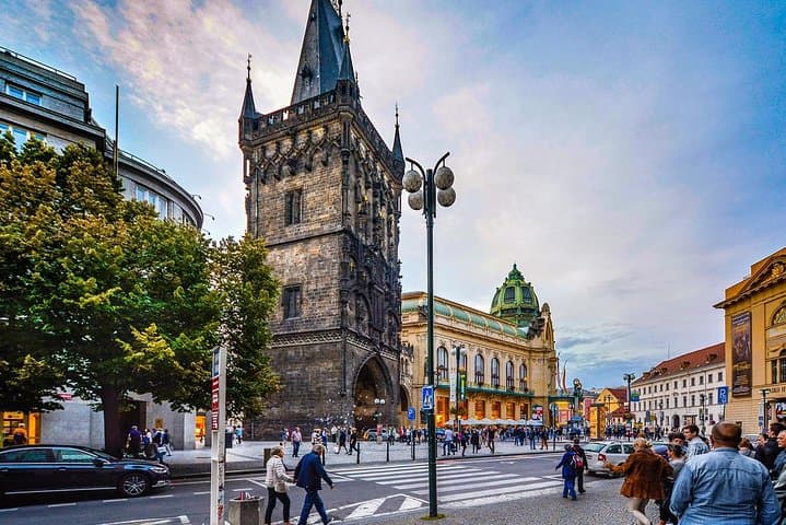Privater Transfer von München nach Prag mit lokalem Fahrer — Foto 4