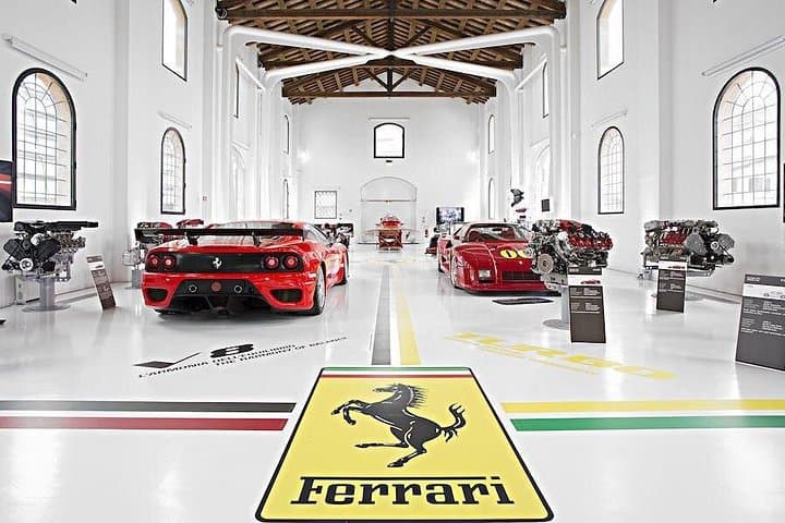 Ferrari Ganztägige Tour in Maranello — Foto 3