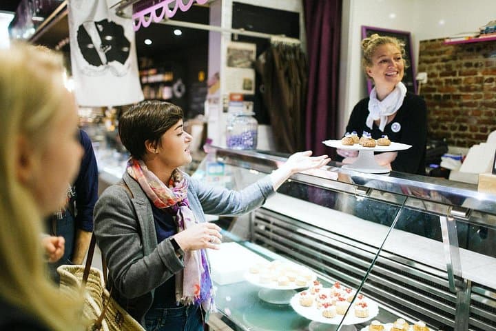 Tour di Degustazione al Mercato Victor Hugo di Tolosa per Piccoli Gruppi — foto 5