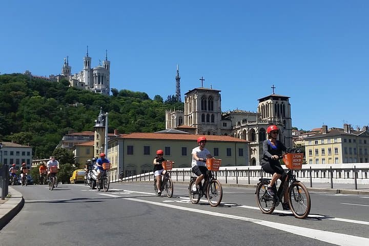 Visite guidée à vélo électrique de Lyon