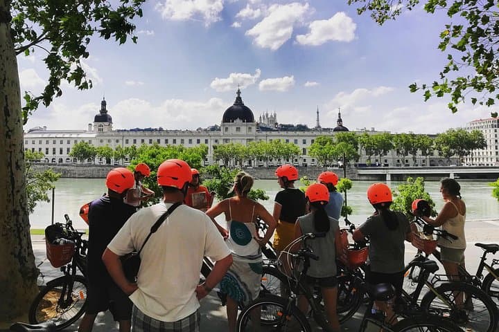 Expérience complète de Lyon : E-Bike, dégustation de nourriture et promenade dans la vieille ville