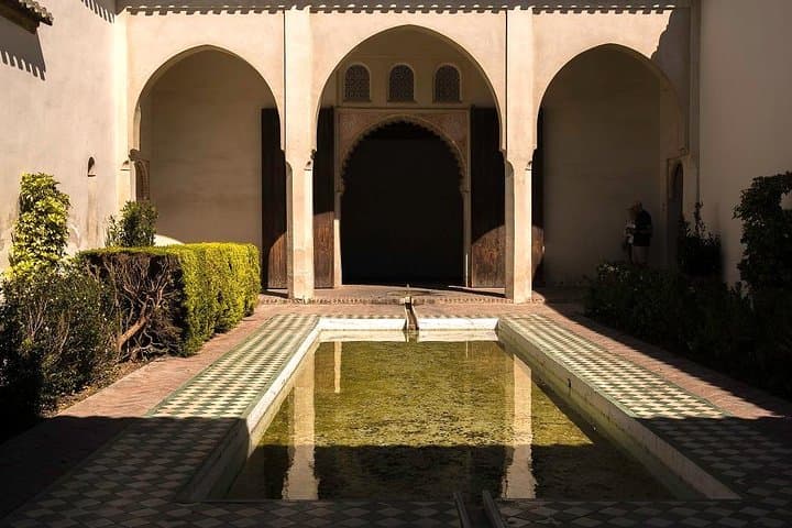 Tour Guidato del Teatro Romano e dell'Alcazaba di Malaga — foto 4