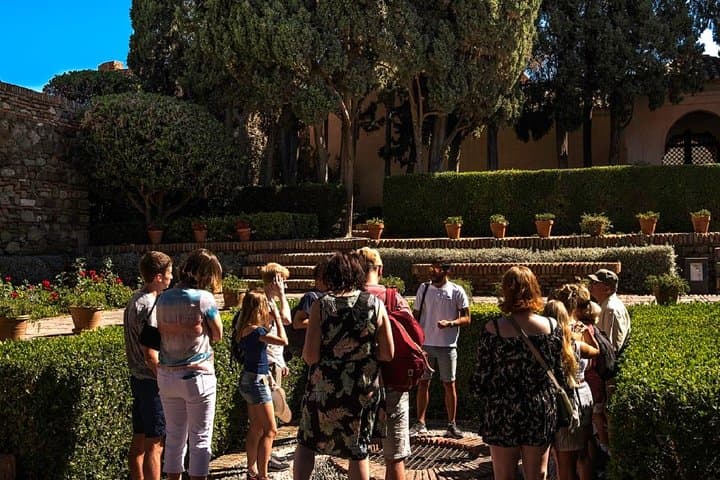 Visite guidée de la Cathédrale, de l'Alcazaba et du Théâtre à Malaga — photo 1