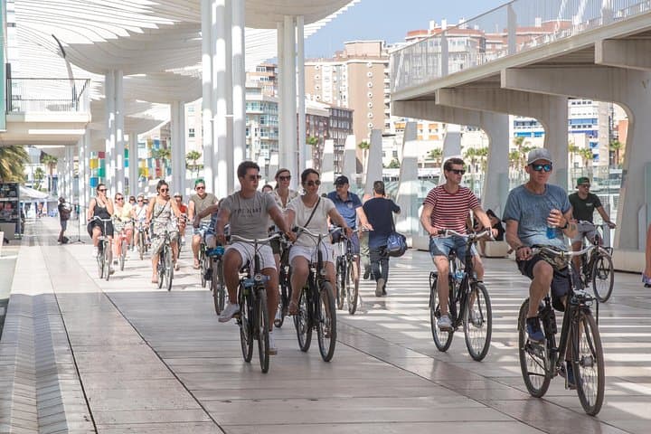 Points forts et trésors de la visite à vélo de Malaga — photo 2