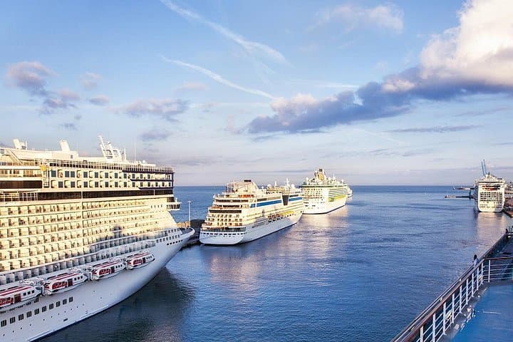 Luxury Private Transfer Rome from/to Civitavecchia Port — photo 5