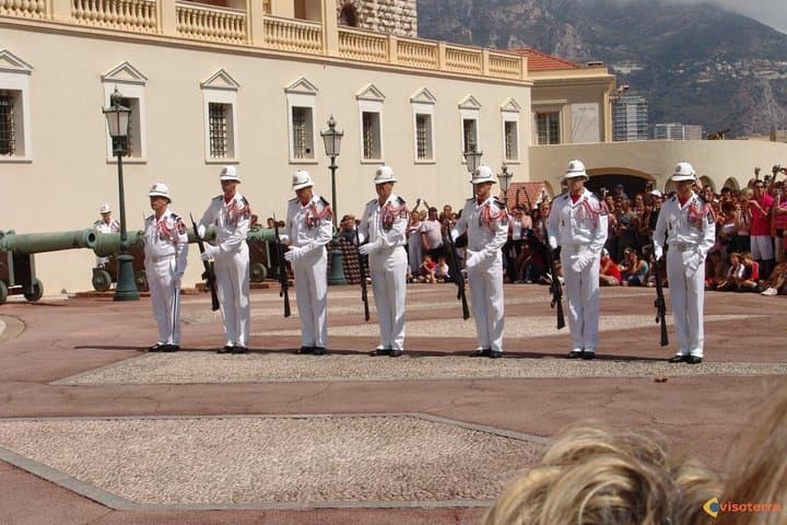 Excursion partagée Eze Monaco and Monte Carlo from Nice — photo 5