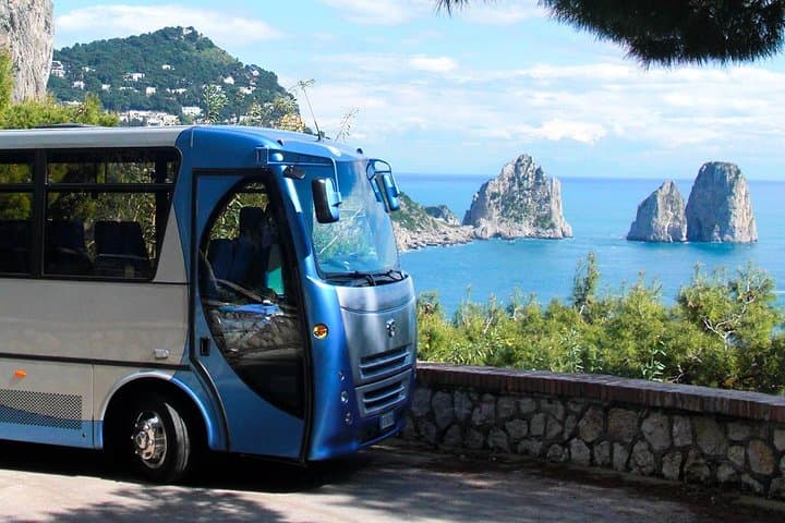 Geführte Tour von der Amalfiküste: Capri & Anacapri per Boot und zu Land — Foto 3