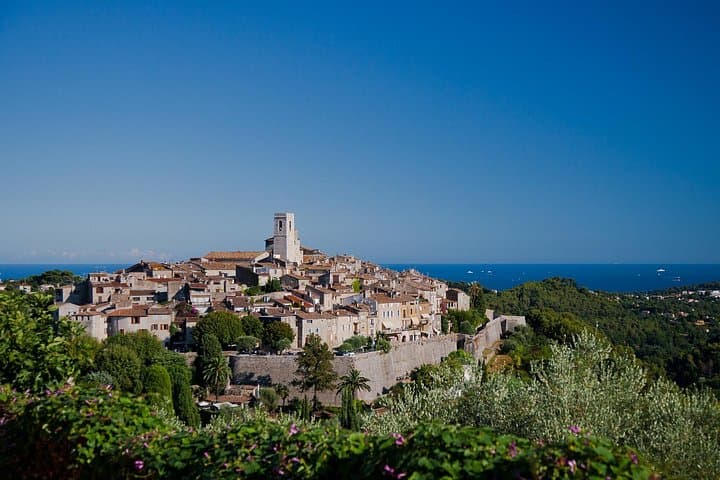 Halbtägige Weinverkostung und Saint Paul de Vence Tour ab Nizza — Foto 4