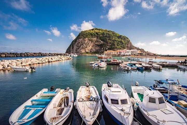 Excursion d'une journée sur l'île d'Ischia depuis Naples — photo 2