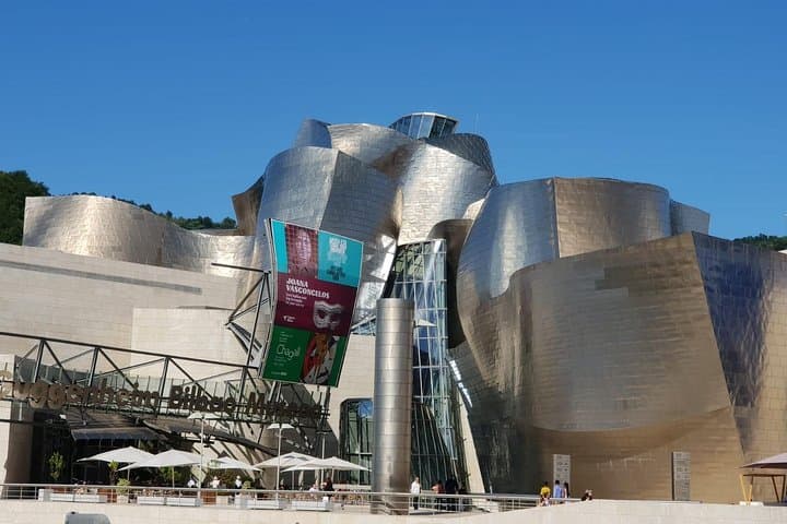 Bilbao y Museo Guggenheim desde Vitoria — foto 2